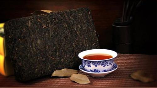 黑茶的功效与作用 黑茶要这样泡