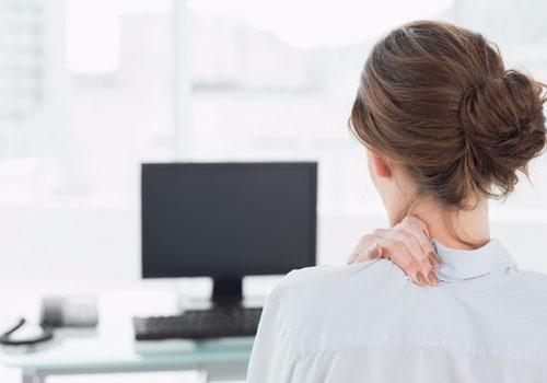 肩膀酸痛怎么快速缓解 运动肩膀酸痛怎么快速缓解