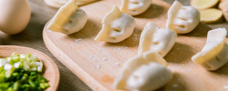 饺子化了粘一起怎么办 冻饺子粘在一起怎么分开