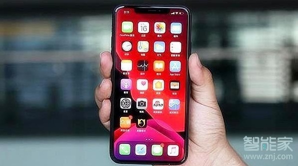 iphone 11 双卡在哪里插