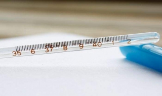 体温计怎么看度数 使用体温计的四个步骤