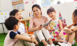 幼儿园送礼给老师怎么送 教师节幼儿园老师的送礼技巧