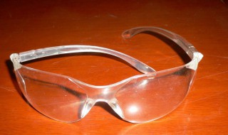 护目镜的使用方法 护目镜的使用方法介绍