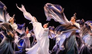 古典舞吸收了哪些中国经典文化（古典舞吸收了哪些中国经典文化内涵）