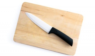 给家里的案板刀具消毒最好的方法 哪种方法给家里的案板刀具消毒最好
