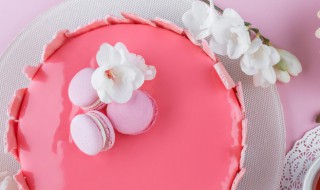 粉色慕斯蛋糕的制作方法（纯粉色蛋糕）