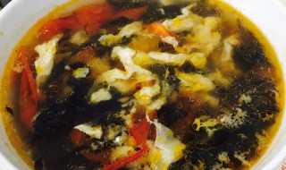如何制作好喝的紫菜番茄鸡蛋汤 紫菜番茄鸡蛋汤的做法窍门