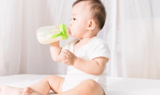 五月龄宝宝每顿喝多少奶量（5月龄宝宝一顿吃多少奶）