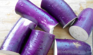 紫色茄子怎么做好吃（紫色茄子怎么做好吃又简单）