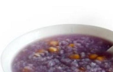 紫薯紫米粥的作用与功效 紫薯紫米粥的作用与功效禁忌
