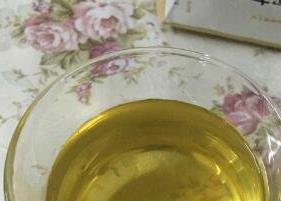 喝冬瓜荷叶茶有哪些功效与作用 喝冬瓜荷叶茶有哪些功效与作用及禁忌