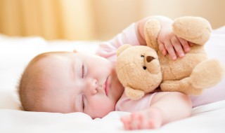 怎样戒掉孩子睡觉吃手 怎样戒掉宝宝吃手睡觉