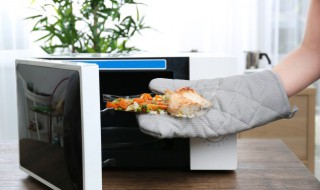 美的微波炉能用锡纸吗 美的微烤箱可以用锡纸吗