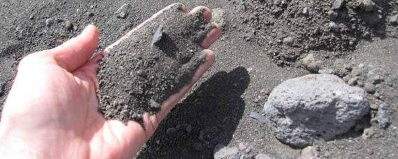 火山灰为什么能让土壤变肥沃 火山灰会使土地肥沃吗