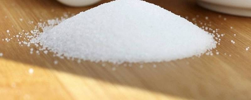 食盐中为什么要加亚铁氰化钾 食盐中为什么要加亚铁氰化钾呢