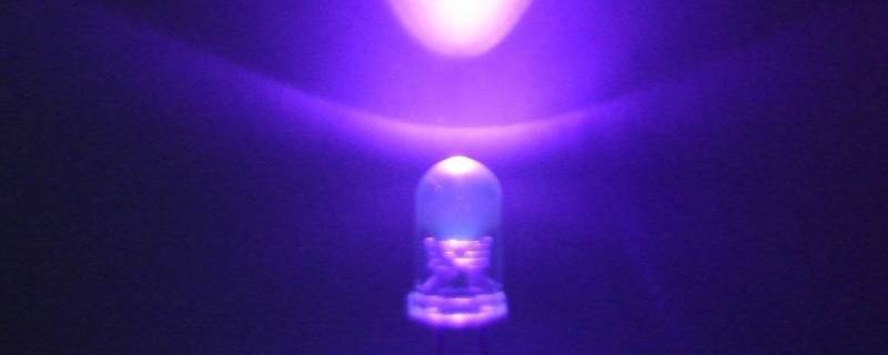 紫外线灯擦拭95还是75酒精 为什么要用95度酒精擦拭紫外线灯