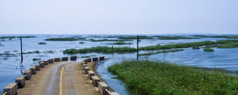 鄱阳湖有多大面积（鄱阳湖有多大面积公顷）