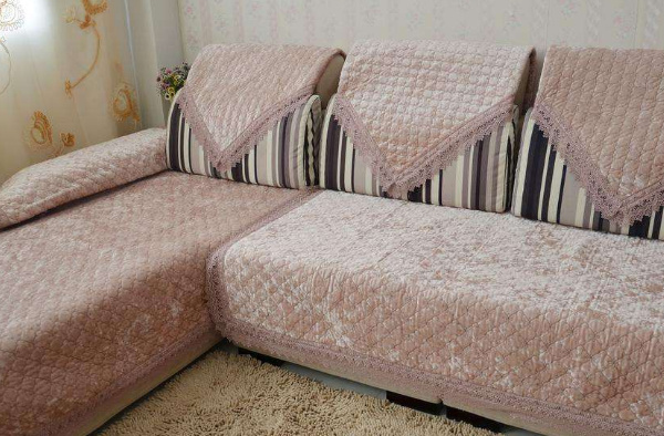 沙发垫的选购要看什么 沙发垫怎么选购技巧