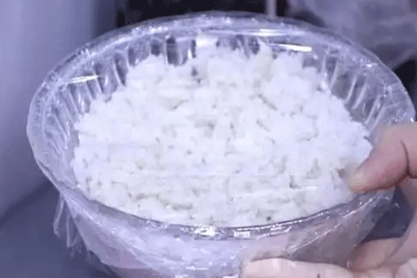 冰箱保存食物都有哪些注意事项 米饭在冰箱中能够存放多久