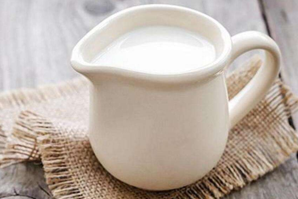 ​过期牛奶可以蒸馒头吗 过期牛奶可以做面膜吗 过期牛奶喝了会有什么后果