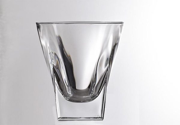 玻璃杯子选购技巧及使用注意要点