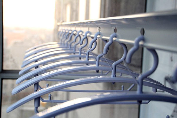 阳台晾衣杆安装方法介绍 安装时注意事项