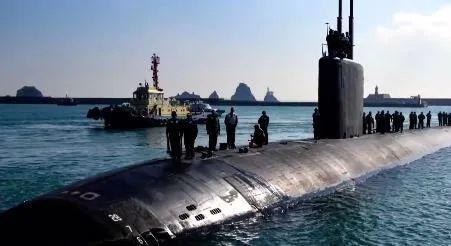 美核潜艇驶入釜山基地，朝鲜发出警告！