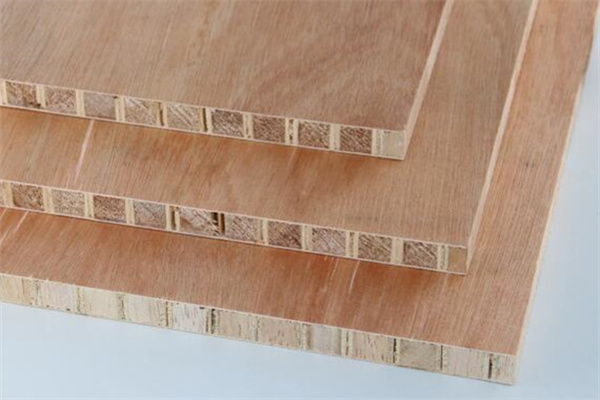 细木工板有哪些特点 细木工板的优缺点有哪些