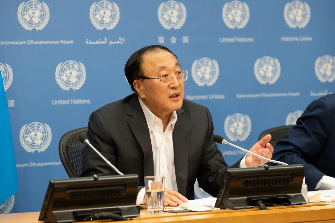 中国常驻联合国代表张军大使向联合国秘书长古特雷斯等辞行