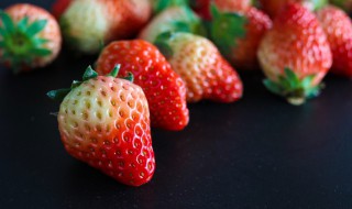 草莓的栽种方法 草莓栽种方法与技巧