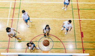 篮球中的干扰球是什么意思 篮球里的干扰球什么意思