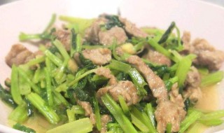 芹菜炒牛肉做法（尖椒芹菜炒牛肉做法）