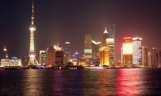 上海晚上哪里好玩 上海哪好玩