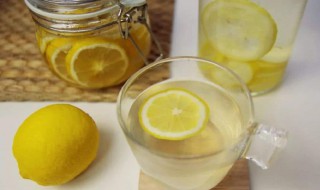 喝柠檬蜂蜜水的4大禁忌（喝一个月柠檬水变化）