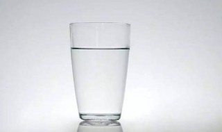 每天喝8杯水是多少毫升（每天喝8杯水多少毫升合适）