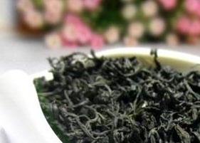 杜仲茶的功效和作用 杜仲叶茶的作用与功效