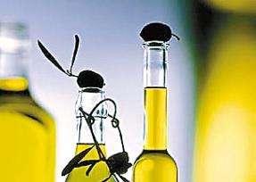 初榨橄榄油的营养成分和功效作用（初榨橄榄油的营养成分和功效作用禁忌）