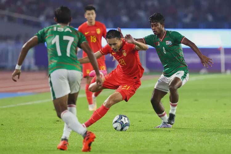 孟加拉国男足主帅回应战平中国队 孟加拉国男足主帅回应战平中国队球员