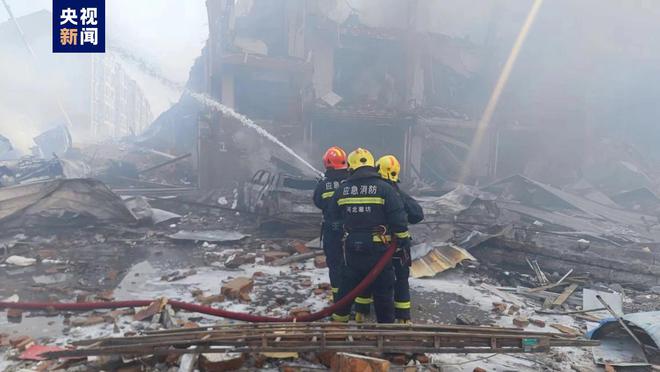 国家卫健委通报燕郊店铺爆燃事故：目前在院伤员14人
