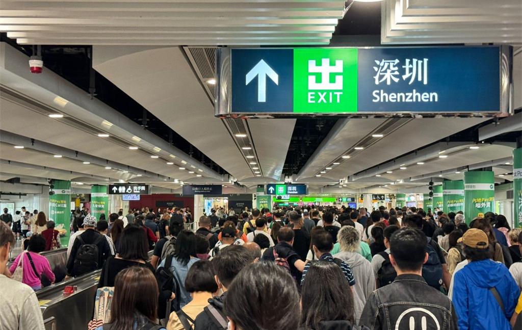 一天46万香港人涌入深圳 香港每天有多少人入境